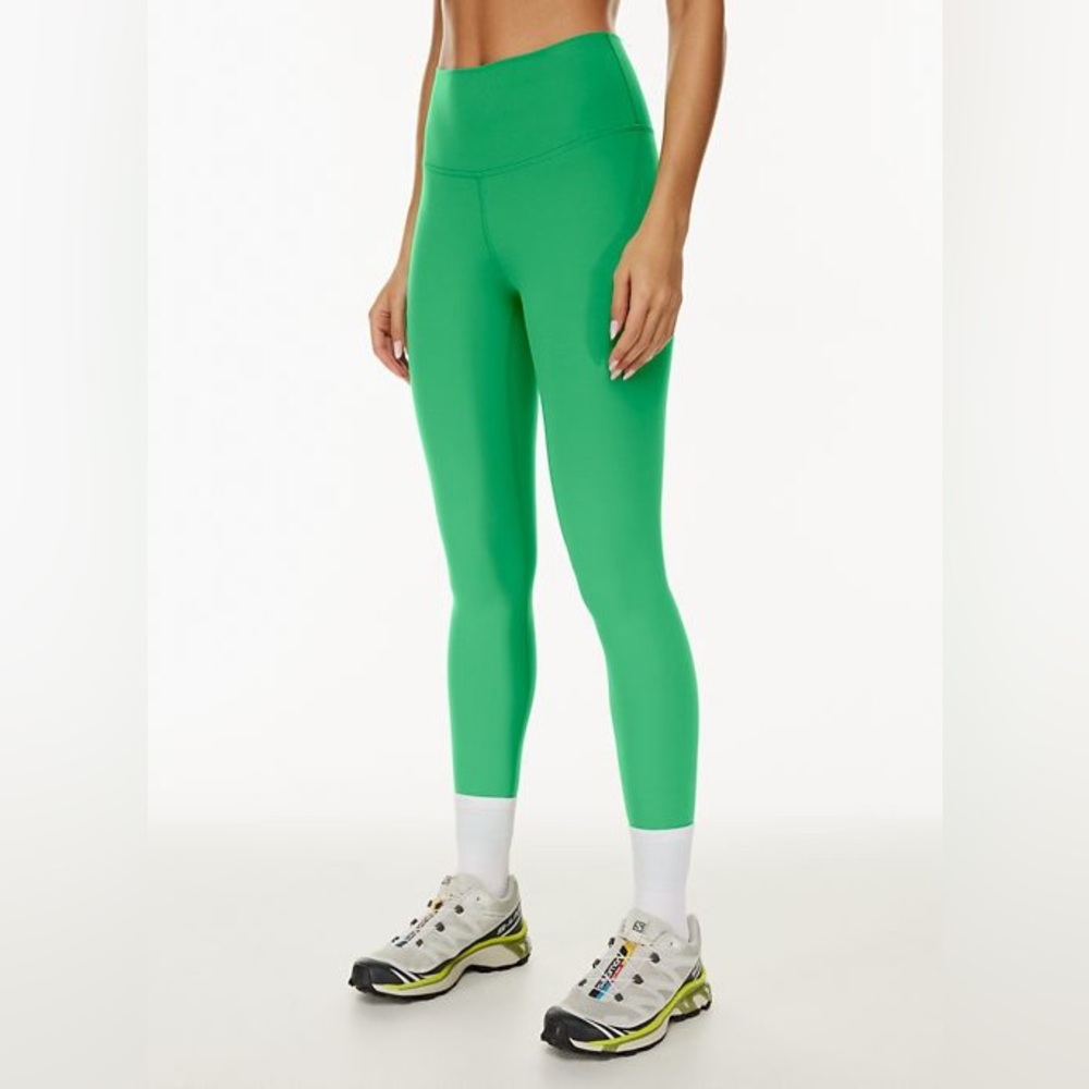 TNABUTTER™ ATMOSPHERE HI-RISE LEGGING